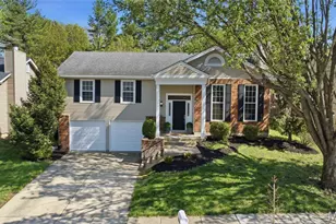 2466 Maple Crossing Dr, Wildwood, MO 63011 - Photo 2