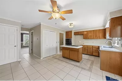 1823 York Ridge Court, Chesterfield, MO 63017 - Photo 20