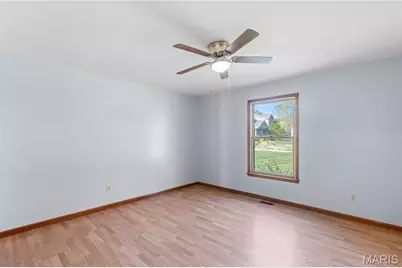 4 Scarsdale Manor Court, Saint Charles, MO 63303 - Photo 16