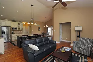 1000 Redbud Ln, Farmington, MO 63640 - Photo 12