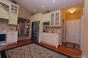 1000 Redbud Ln, Farmington, MO 63640 - Photo 10