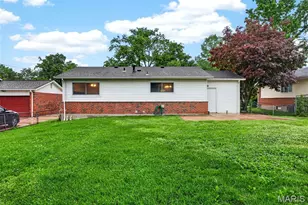 2150 Canterbury Dr, Florissant, MO 63033 - Photo 20
