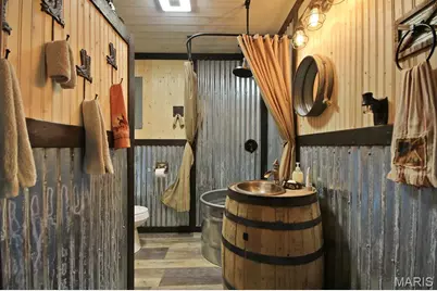 31337 Hudson Road, Lebanon, MO 65536 - Photo 32