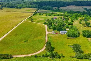 31337 Hudson Rd, Lebanon, MO 65536 - Photo 66