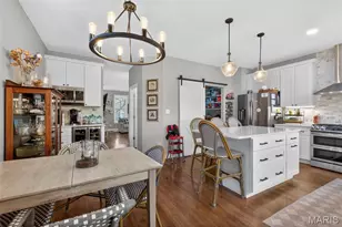 3208 S Civic Green Dr, Saint Charles, MO 63301 - Photo 10