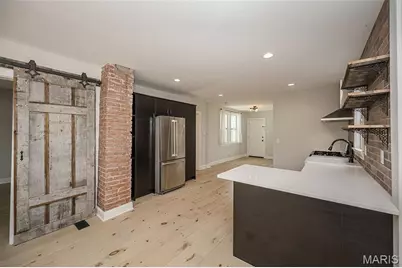 5242 Quincy Street, Saint Louis, MO 63109 - Photo 4