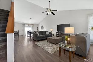 328 Bristol Pl, O'Fallon, MO 63366 - Photo 2