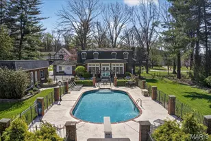 12949 Baalbek Dr, Sunset Hills, MO 63127 - Photo 48