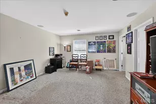 12949 Baalbek Dr, Sunset Hills, MO 63127 - Photo 20