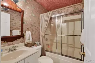 12949 Baalbek Dr, Sunset Hills, MO 63127 - Photo 30