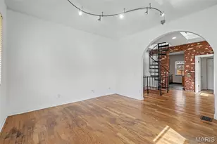 923 Withnell Ave, Saint Louis, MO 63118 - Photo 10