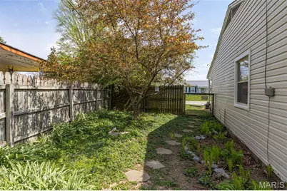 24 Belmont Drive, Saint Peters, MO 63376 - Photo 36