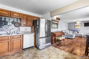 24 Belmont Dr, Saint Peters, MO 63376 - Photo 12