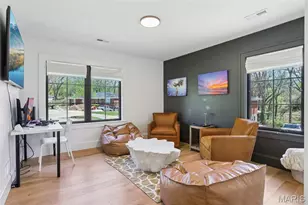 853 Elmtree Ln, Kirkwood, MO 63122 - Photo 30