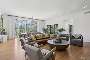 853 Elmtree Ln, Kirkwood, MO 63122 - Photo 10