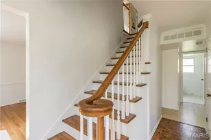 250 Brixham Dr, Chesterfield, MO 63017 - Photo 2