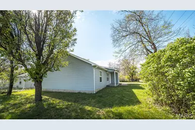 913 N First Street, Shelbyville, MO 65565 - Photo 20