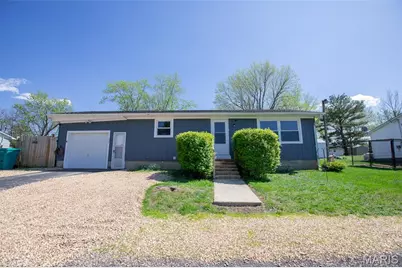 404 Colby Street, Bourbon, MO 65441 - Photo 2