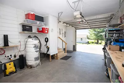 404 Colby Street, Bourbon, MO 65441 - Photo 18