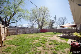 404 Colby St, Bourbon, MO 65441 - Photo 26