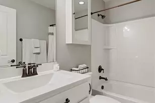 1576 Westlake Circle Dr, Pacific, MO 63069 - Photo 44