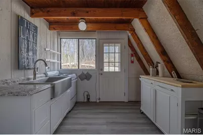 357 Seebrook Lake Drive, Innsbrook, MO 63390 - Photo 8