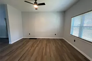 6749 Vernon Ave, University City, MO 63130 - Photo 2