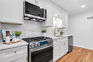 4508 Thicket Dr, Saint Louis, MO 63129 - Photo 14