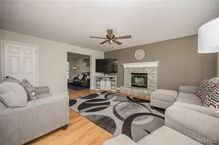 19 Briarmist Ct, O'Fallon, MO 63366 - Photo 10