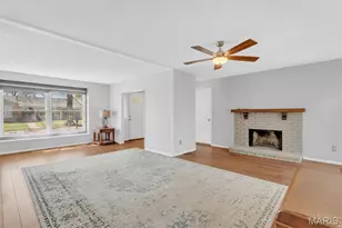 5728 Hidden Stone Dr, Oakville, MO 63129 - Photo 10