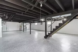 8824 Lawn Ave, Brentwood, MO 63144 - Photo 22