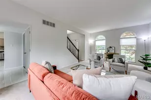 4166 Westminster Pl, Saint Louis, MO 63108 - Photo 8