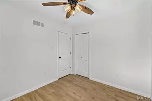12902 Dorsett Rd, Maryland Heights, MO 63043 - Photo 24