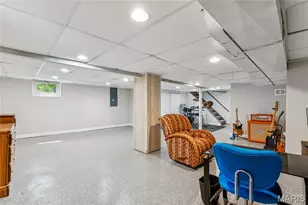 9304 Lenard Ct, Affton, MO 63123 - Photo 18