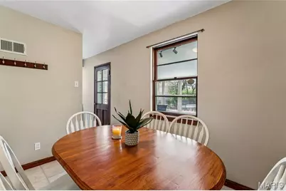 9304 Lenard Court, Affton, MO 63123 - Photo 16