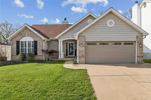 17355 Hilltop Ridge Dr, Eureka, MO 63025 - Photo 2