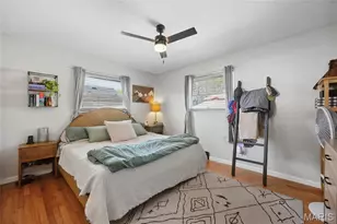 7915 Elton St, Saint Louis, MO 63123 - Photo 6