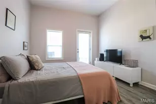 4237 Wyoming St, Saint Louis, MO 63116 - Photo 8