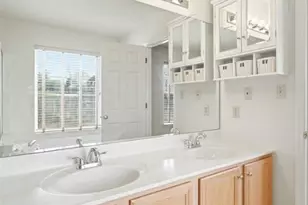 891 Autumn Grove Dr, O'Fallon, MO 63366 - Photo 34