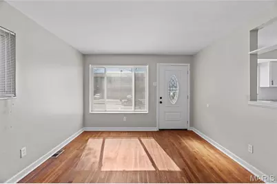 5531 Maple Avenue, Saint Louis, MO 63112 - Photo 6