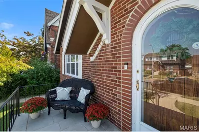 5608 Holly Hills Avenue, Saint Louis, MO 63109 - Photo 4