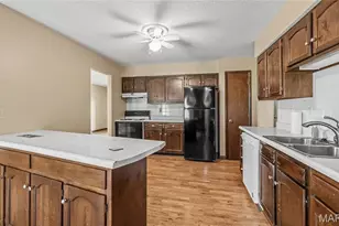 1108 Mimosa Ct, Rolla, MO 65401 - Photo 8