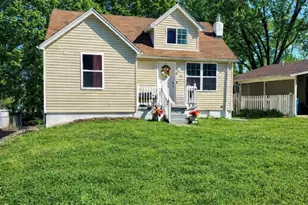 7501 Rowles Ave, Saint Louis, MO 63135 - Photo 2