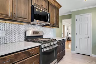 1869 Walnutway Dr, Saint Louis, MO 63146 - Photo 24