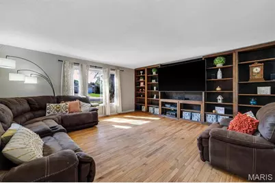 1869 Walnutway Drive, Saint Louis, MO 63146 - Photo 10