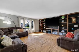 1869 Walnutway Dr, Saint Louis, MO 63146 - Photo 10