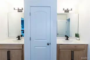 7474 Shadow Point Dr, Saint Louis, MO 63129 - Photo 46