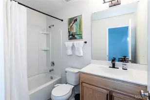 7474 Shadow Point Dr, Saint Louis, MO 63129 - Photo 38