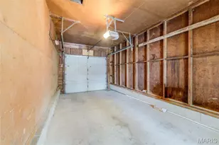 10127 Monarch Dr, Riverview, MO 63136 - Photo 20