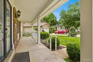 12268 Spring Pl Ct, Maryland Heights, MO 63043 - Photo 6